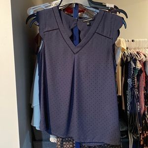 41 Hawthorn Gina Scalloped Sleeve Blouse - size small